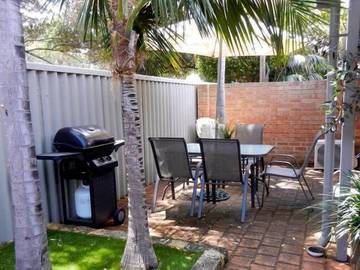 Holiday Home for 4 People in Perth, Western Australia, Photo 4