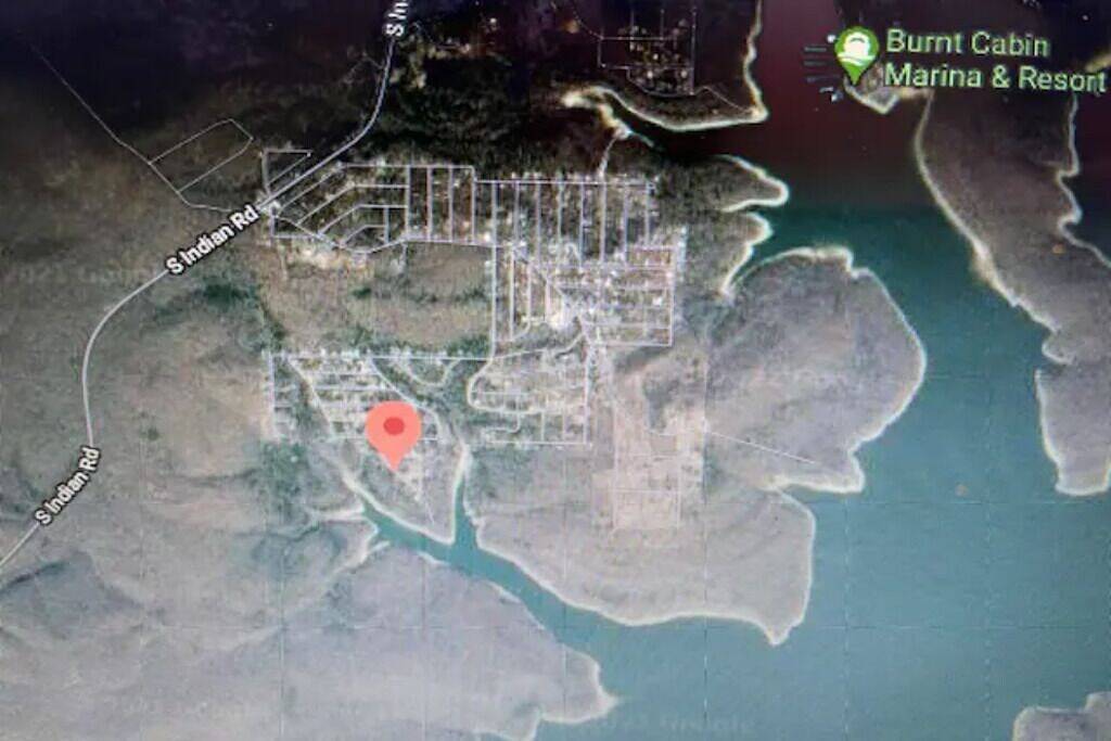 Salt Creek Cabin at Lake Tenkiller in Lake Tenkiller