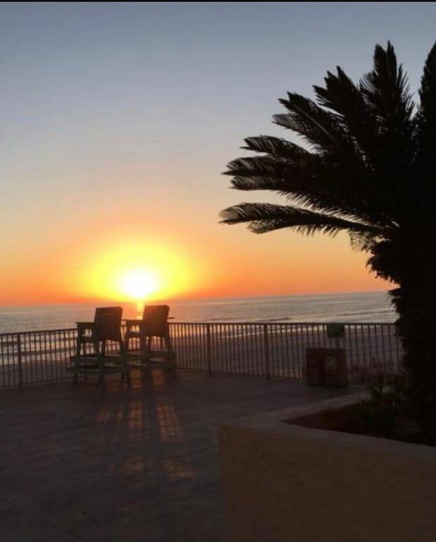 Ganze Wohnung, Beachfront Studio • Gulf Views • Pool • Walk to Beach + Dining in Bahama Beach, Panama City Beach