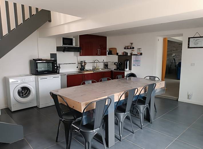 Gîte pour 8 personnes, avec jardin et terrasse, animaux acceptés - 1