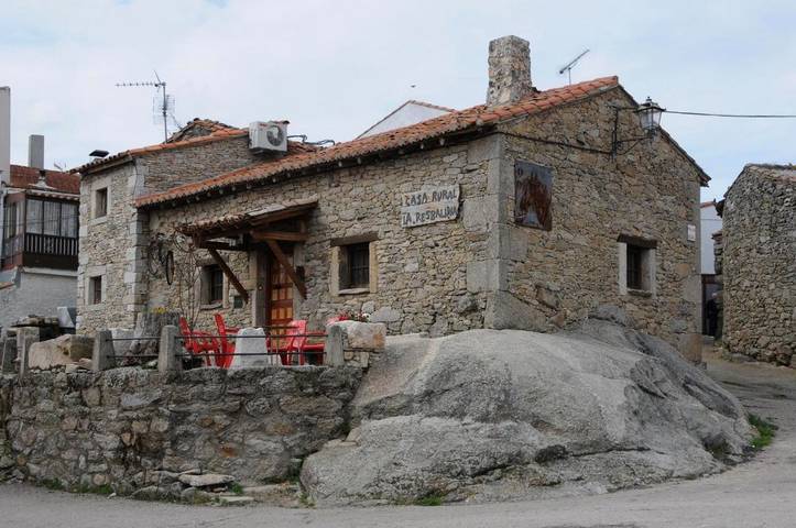 Casa rural para 8 personas, con Terraza y Vistas en Saucelle
