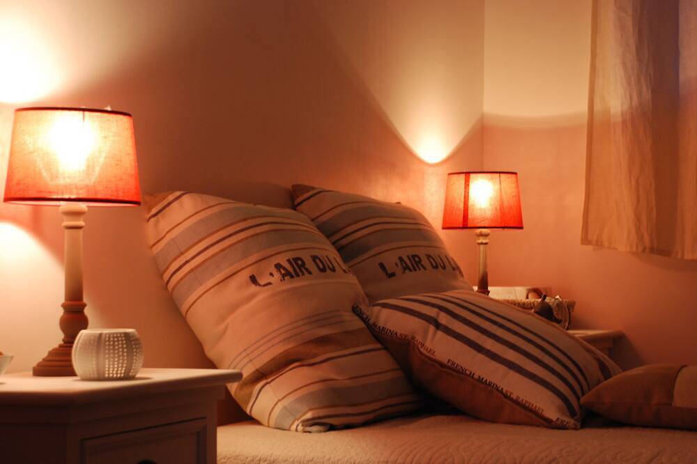 Séjour bien-être (massage, sauna, jacuzzi) en gîte avec jardin à 800 m des plage in Porspoder, Région de Brest