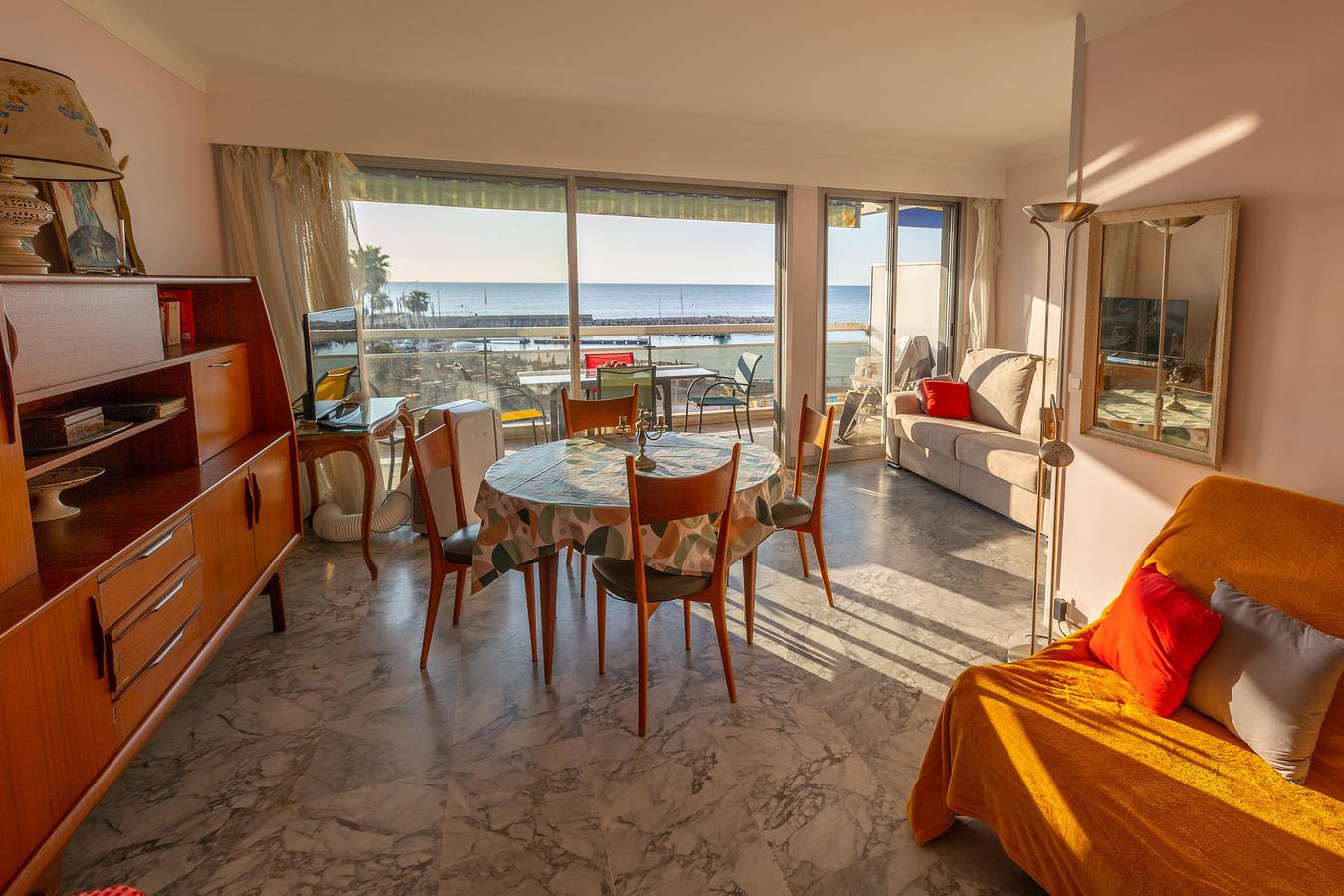 Estudio entero, Giotto - Large studio near the center and beaches facing the sea with terrace - 112N in Roquebrune-Cap-Martin, Costa Azul