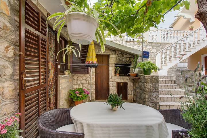 Ferienwohnung für 2 Personen, mit Balkon/Terrasse in Mali Lošinj