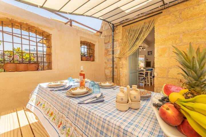 Trullo für 4 Personen, mit Balkon und Garten in Torre San Giovanni - 4
