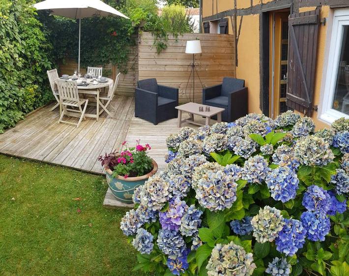 Maison de vacances pour 4 personnes, avec jardin ainsi que jacuzzi et terrasse