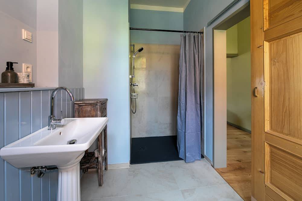 Apartamento entero, Stylish accommodation in a monument in the heart of Halberstadt's old town in Halberstadt, Magdeburg Börde