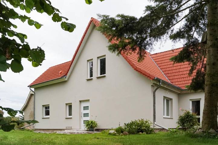 Ferienwohnung für 7 Personen, mit Terrasse und Garten in Groß Kordshagen - 2