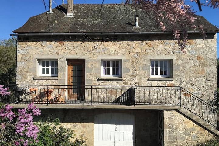 Gîte pour 5 personnes, avec jardin