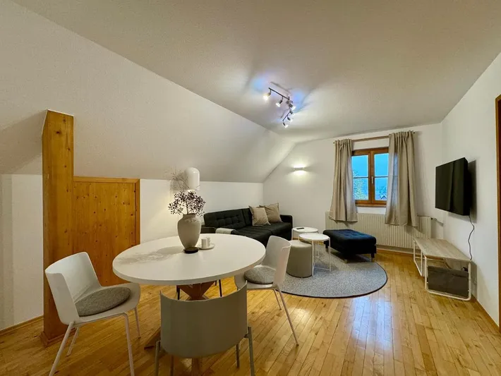 Ferienwohnung für 5 Personen, mit Garten und Ausblick - 1