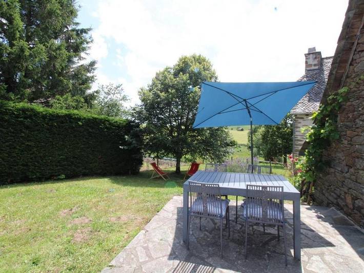 Location de vacances pour 4 personnes, avec jardin à Junhac - 2