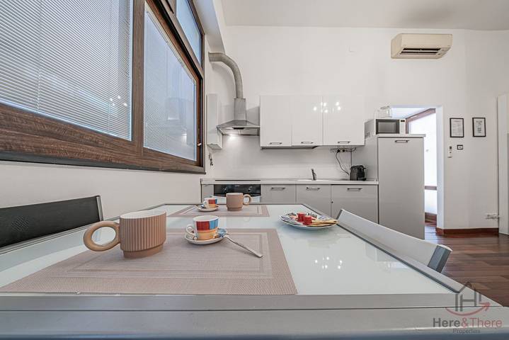 Apartamento entero, [Theatre Loft] Centro • A/C • WiFi gratis in Savona (City), Savona