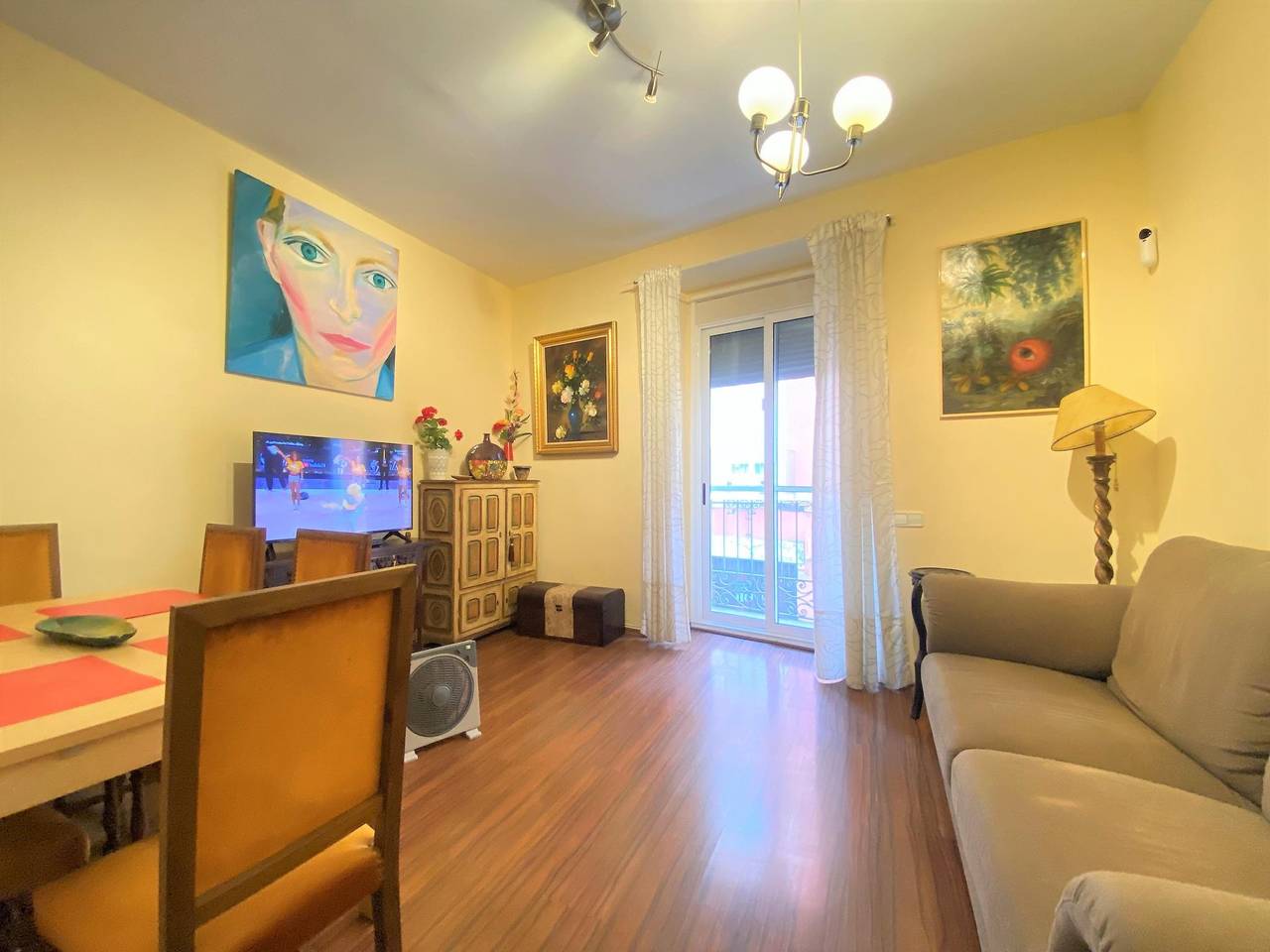 Apartamento vacacional entero, Apartamento · Tarragona · 3 dormitorios · 3 camas · 2 baños in Tarragona, Costa Dorada