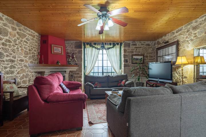 Casa rural para 13 personas, con Jacuzzi y Jardín en Provincia de Pontevedra - 4