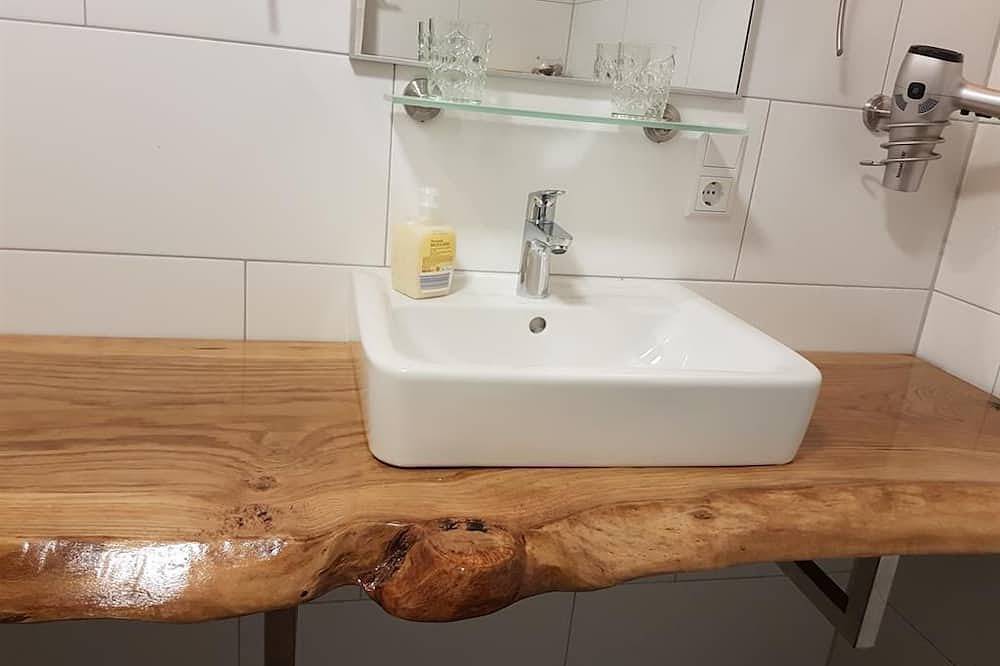 Ganze Wohnung, Fewo Nordmeer - Landhaus Westerloy in Westerstede, Ammerland