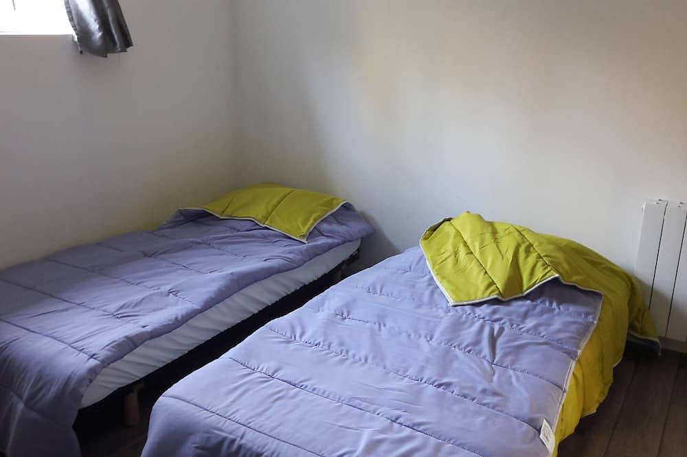 Appartement entier, Appartement rez de jardin 5 min de Cassis in Carnoux-en-Provence, Côte méditerranéenne (France)