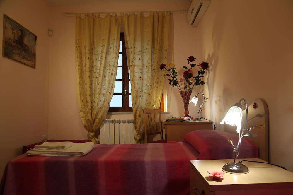 Ganze Wohnung, Cozy mini-apartment ideal for a couple. in Tropea, Vibo Valentia Provinz