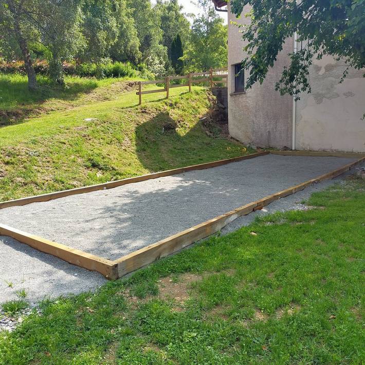 Location de vacances pour 15 personnes, avec sauna ainsi que terrasse et jardin dans la Loire - 3