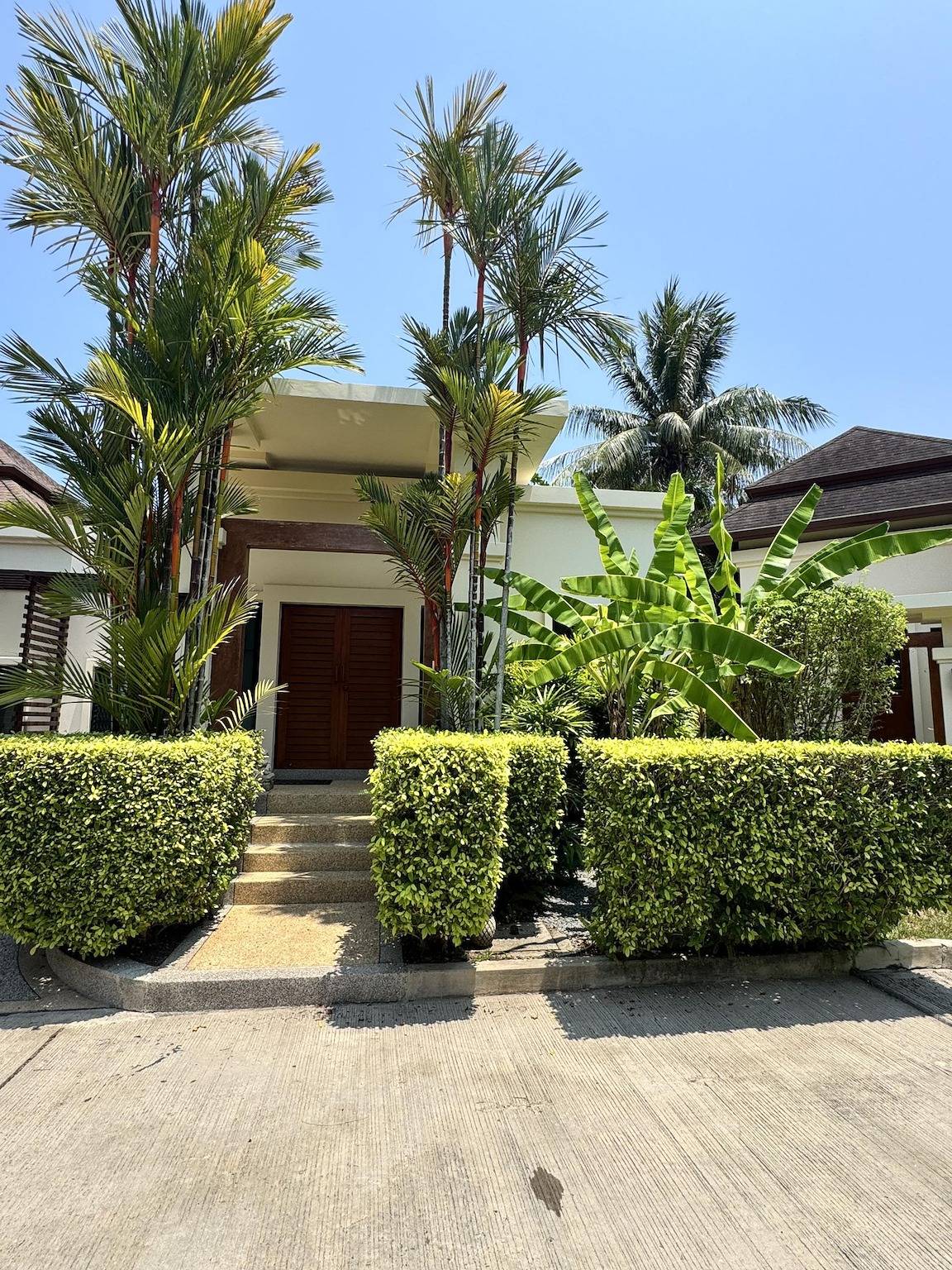 Lilac 1 Bedroom Private Pool Villa Rawai in Phuket Province