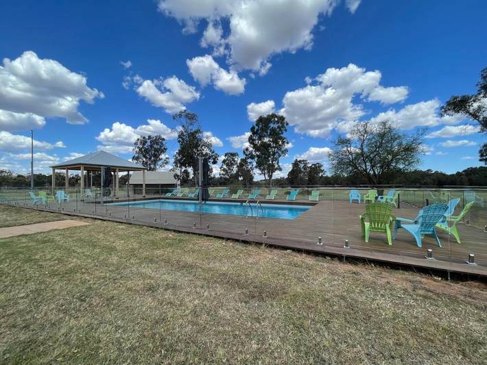 Villa pour 4 personnes, avec piscine ainsi que vue et jardin, animaux acceptés dans Australie - 4