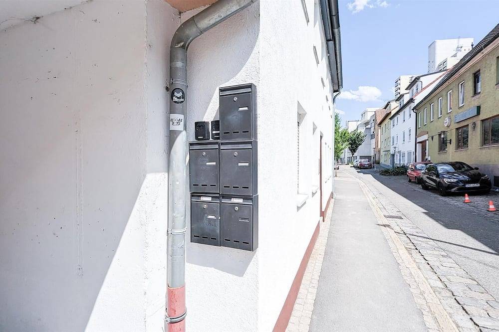 Ganze Wohnung, Alfa Ludwigsburg City Apartment 3 Zimmer Parkplatz Bad Küche Wifi Smarttv in Ludwigsburg, Landkreis Ludwigsburg