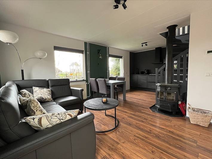 Bungalow für 4 Personen, mit Balkon/Terrasse und Terrasse in Friesland - 4