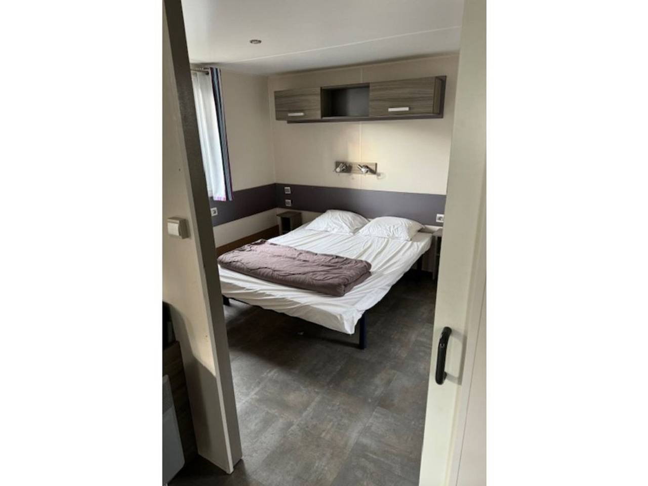 Mobil home Pmr avec terrasse - 4 personnes in Petit-Palais-et-Cornemps, Région de Libourne