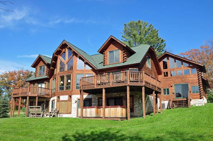 Casa de vacaciones para 18 personas, con vistas al lago y piscina - 1