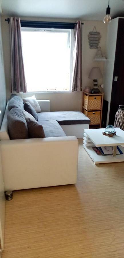 Camping pour 4 personnes, avec jacuzzi et bassin pour enfant ainsi que jardin et piscine à Parentis-en-Born - 4