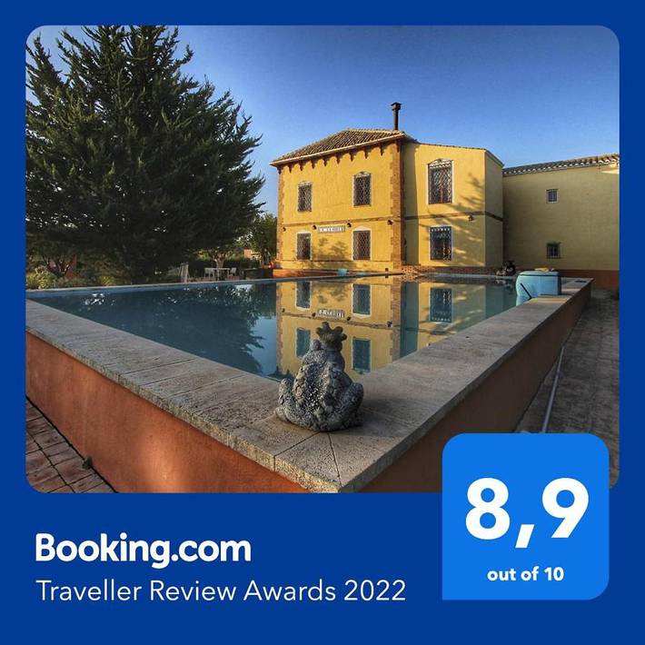 Chambre d’hôte, avec Terrasse et Jardin ainsi que Piscine et Vue à Yecla