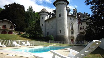 Château pour 6 personnes, avec jardin ainsi que terrasse et piscine en Savoie