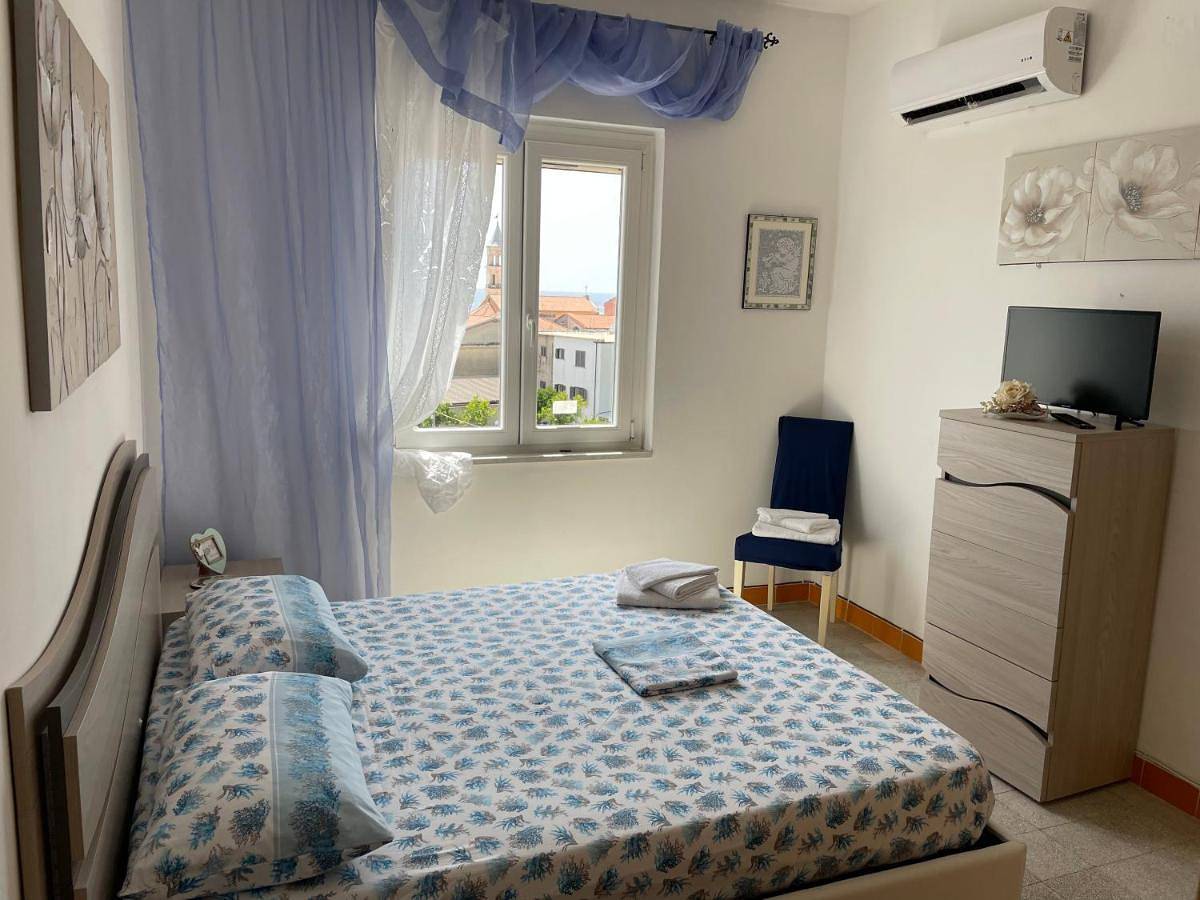 Appartamento intero, Two-Bedroom Apartment in Scario, San Giovanni a Piro