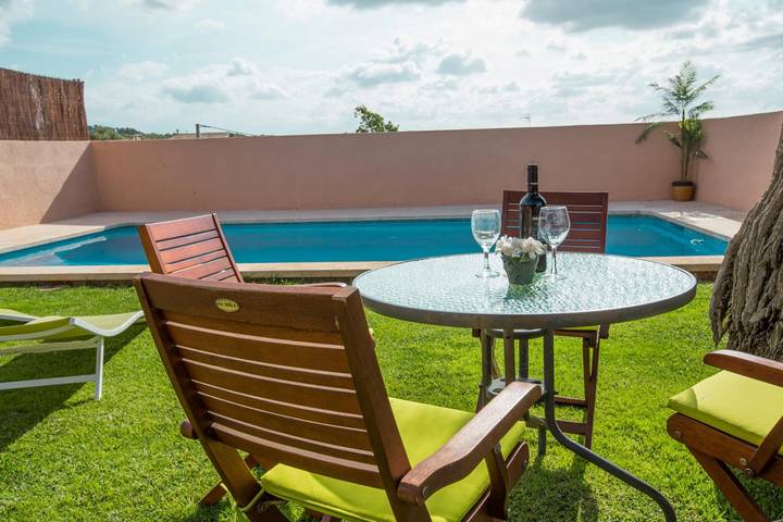 Carles - Villa con piscina privada en Vilafranca de Bonany. Wifi Gratis in Villafranca de Bonany, Interior de Mallorca