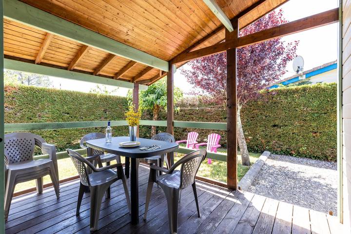 Bungalow pour 5 personnes, avec bassin pour enfant et jardin, adapté aux familles en Gironde - 4