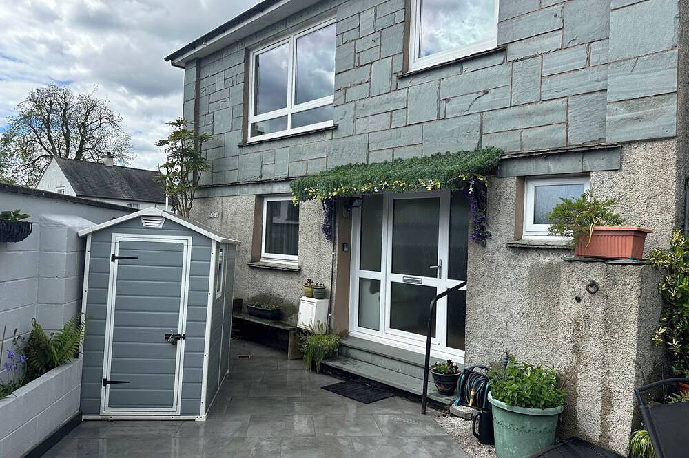 Jakanori, pet friendly, with a garden in Staveley in Staveley, Lake District