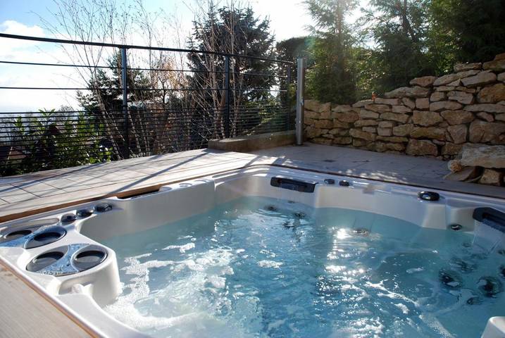 Gîte pour 3 personnes, avec vue ainsi que sauna et jardin à Niedermorschwihr - 4