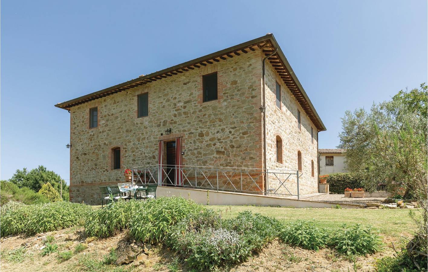 Apartamento vacacional entero, Acogedor apartamento con cuna, WiFi, aparcamiento, piscina y cocina in San Venanzo, Provincia De Perugia