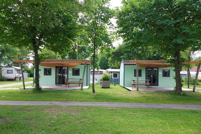 Family Woodlodges 1 mit eigener Küche und Wc in Westoverledingen, Nordseeküste
