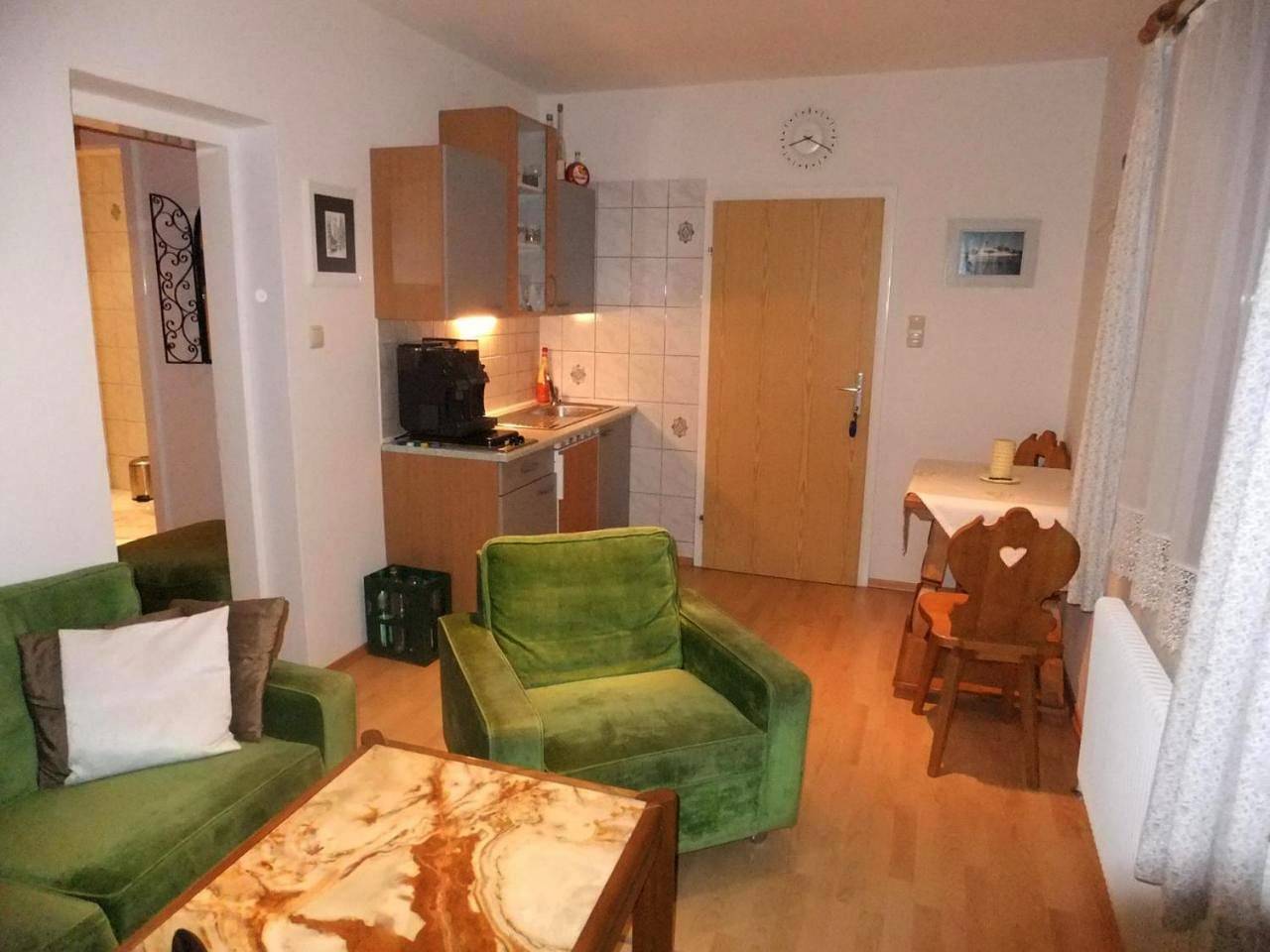 Ganze Wohnung, Two-Bedroom Apartment in Steinbach am Attersee, Bezirk Vöcklabruck