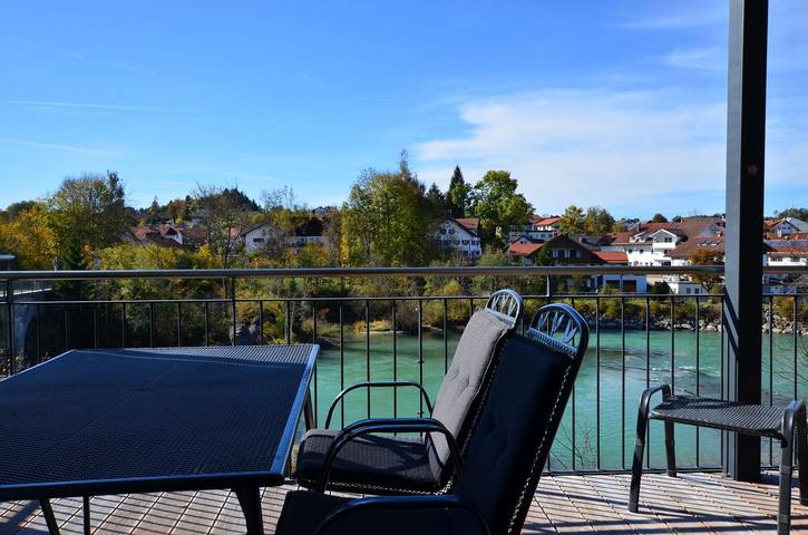 Ferienwohnung für 4 Personen, mit Balkon und Ausblick in Prem