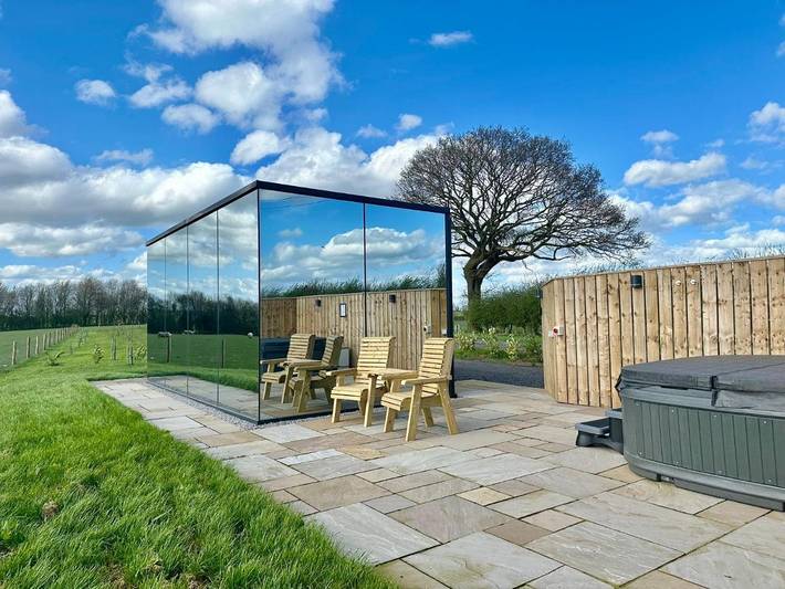 Camping for 2 people, with view and garden as well as terrace in North Yorkshire