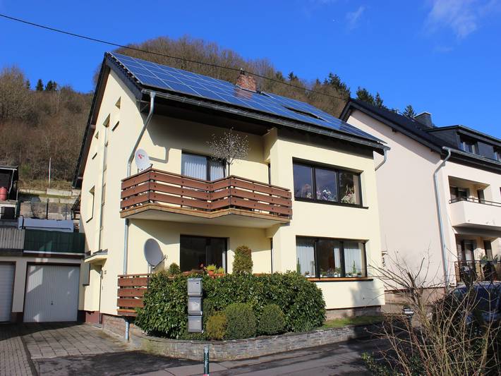 Ferienwohnung für 4 Personen, mit Balkon und Terrasse in Adenau