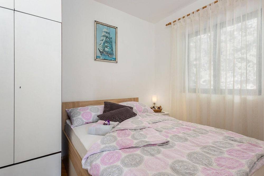 Ganze Wohnung, Gemütliches Apartment in Njivice mit Wlan in Njivice, Krk