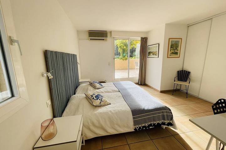 Villa pour 14 personnes, avec jardin, animaux acceptés dans Cap Bénat - 3