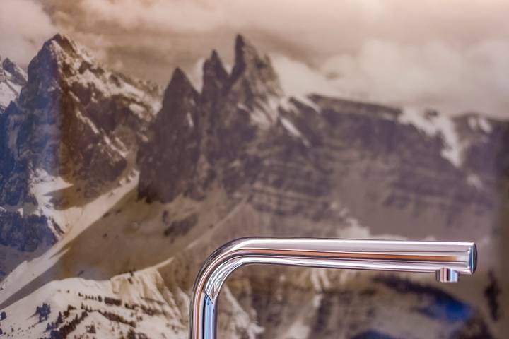 Apartamento entero, Apartamento vacacional 'Avea App 1-2 Personas' con vistas a la montaña y jardín in Tschöfas, Laion