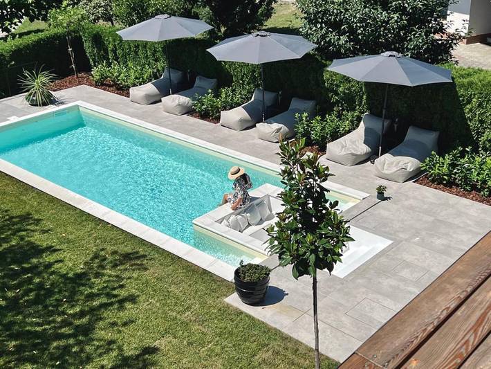 Alojamiento y desayuno para 10 personas, con piscina además de sauna y jardín - 1