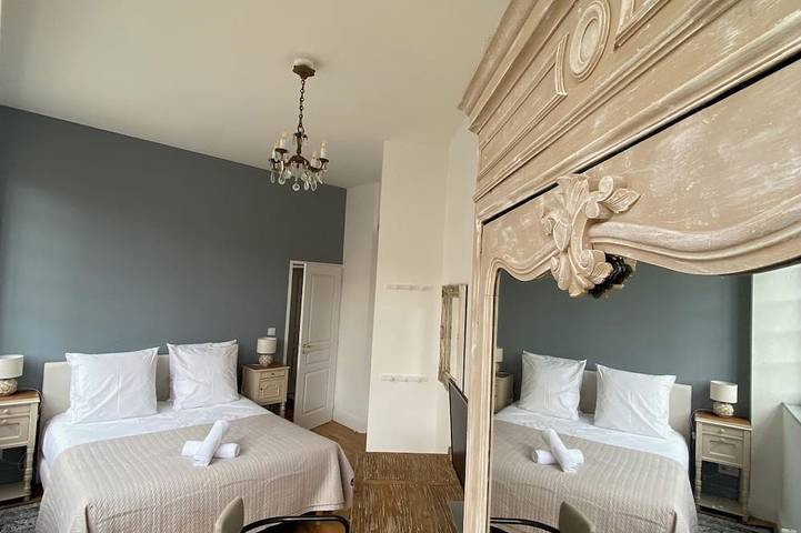 Ganze Wohnung, «Cheval Amblier» 4* Schlossblick Suite, 4 Gäste in Blois, Blois und Umgebung