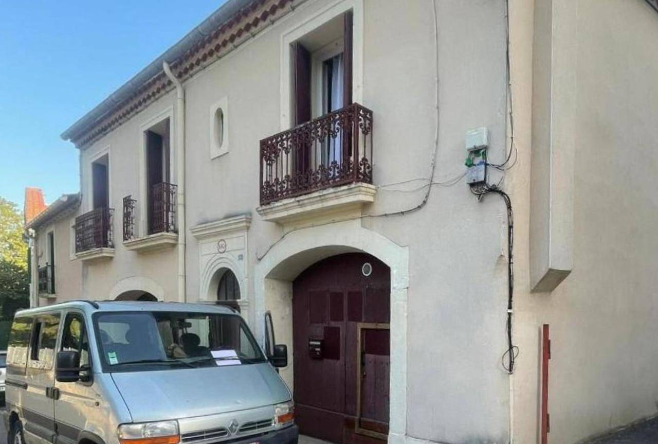Appartement entier, One-Bedroom Apartment in Saint-Georges-d'Orques, Côte méditerranéenne (France)