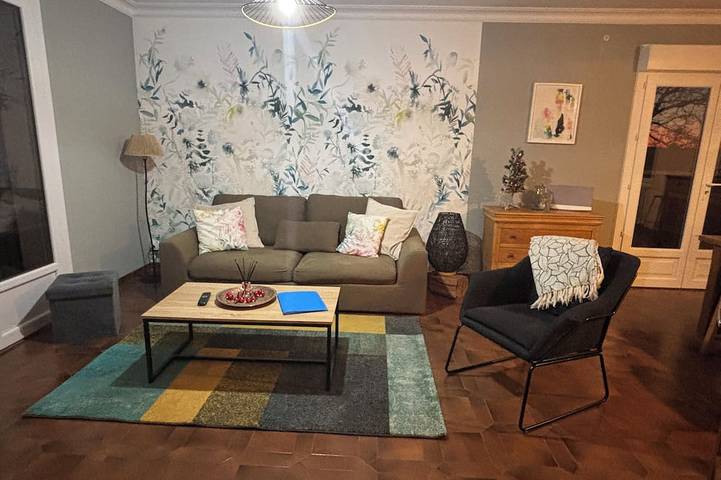 Gîte pour 6 personnes, avec balcon et jardin à Rouillé