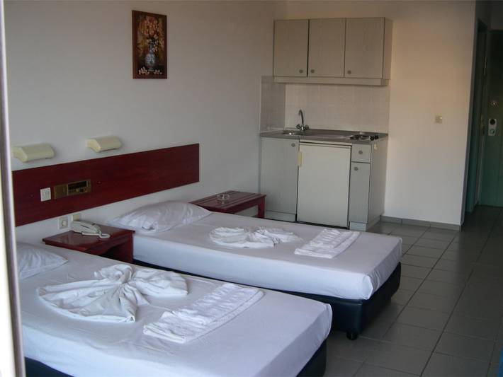 Studio für 30 Personen, mit Meerblick und Garten in Rethymnon - 3